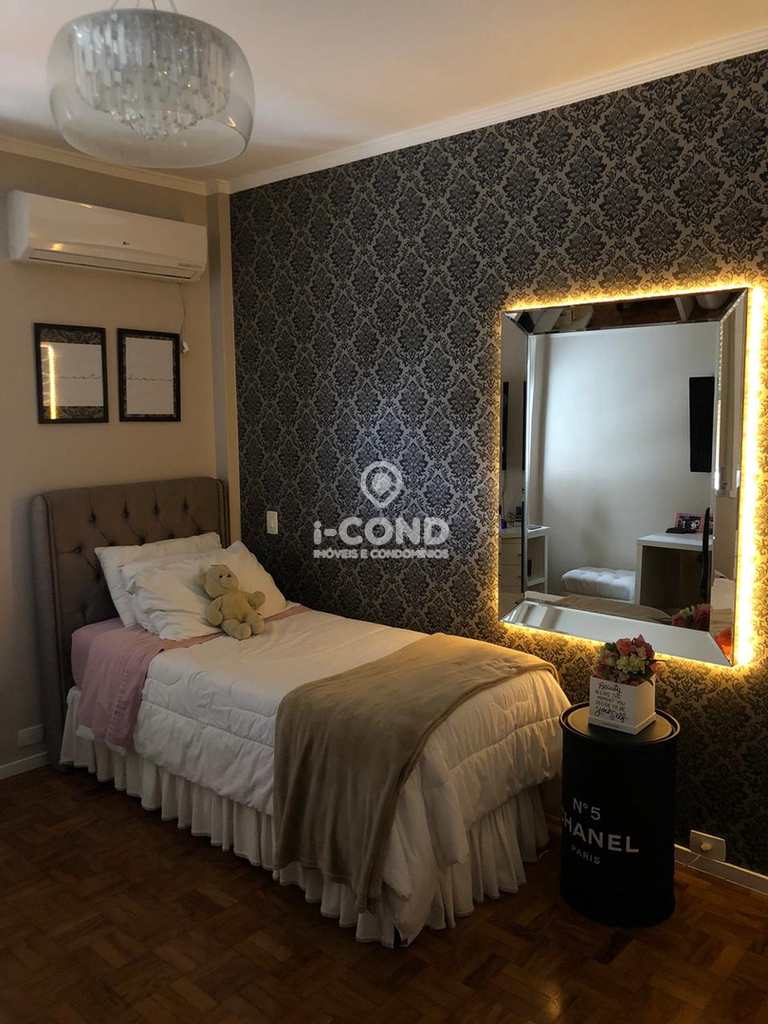 Apartamento em Santos, no bairro Gonzaga