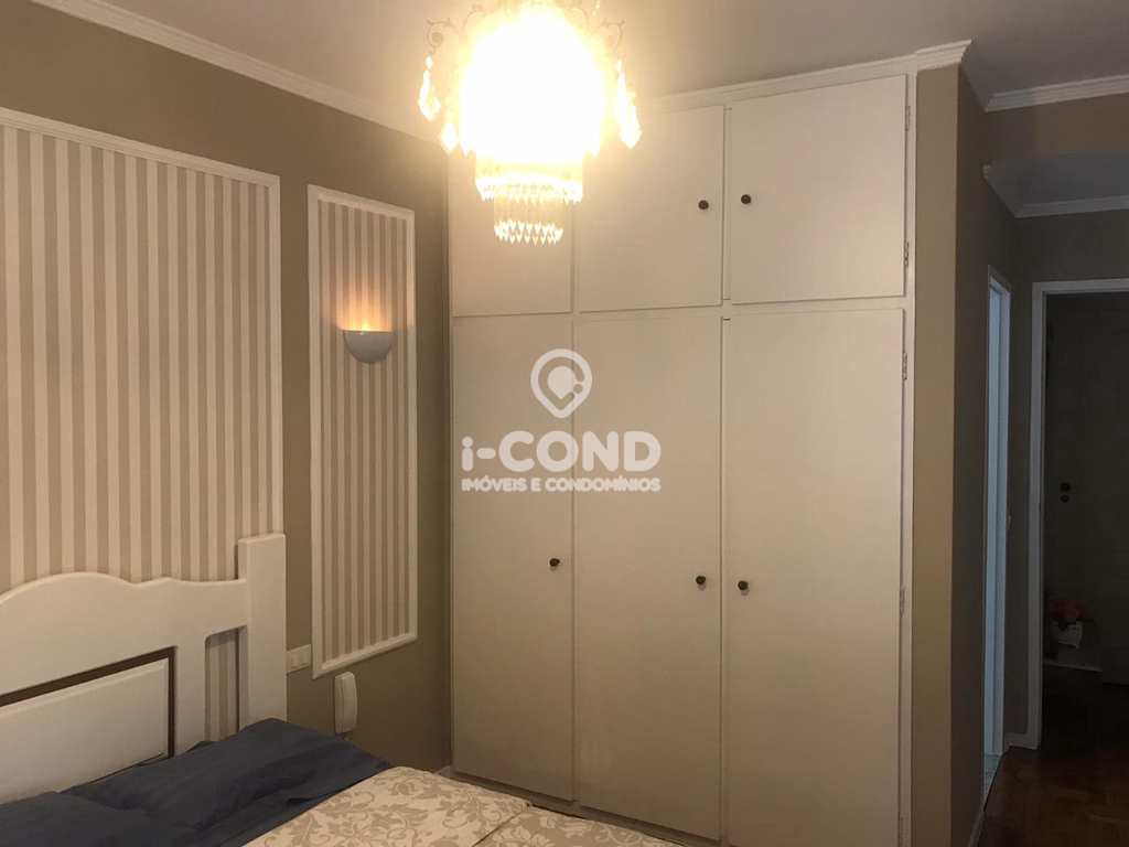 Apartamento em Santos, no bairro Gonzaga