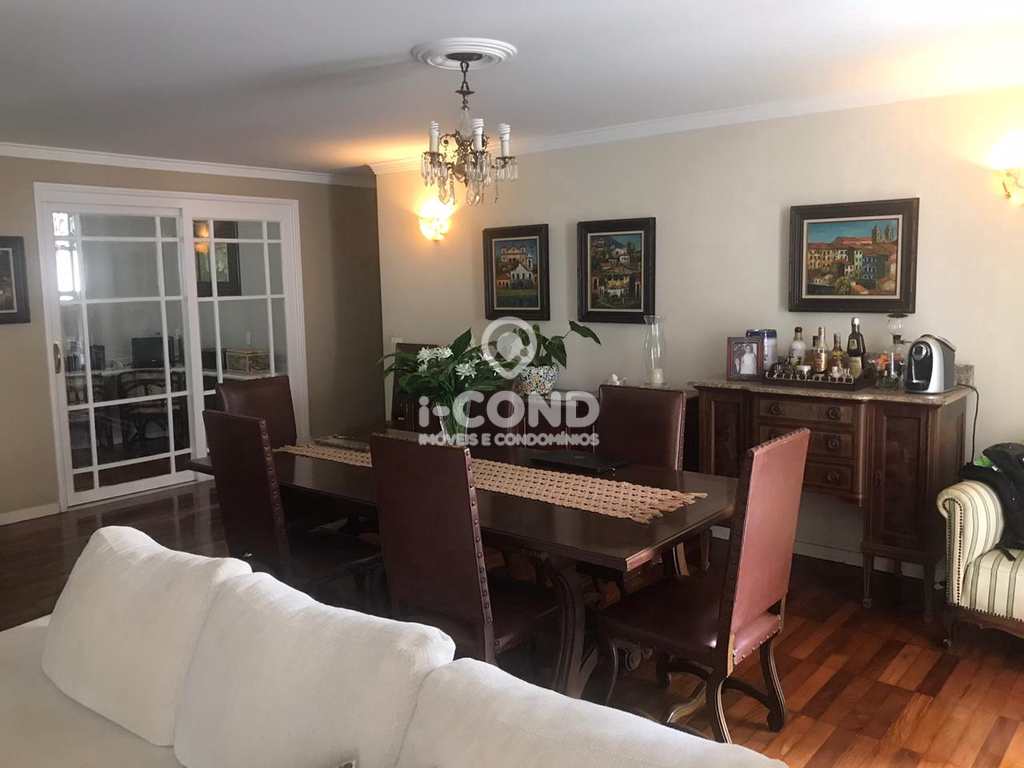 Apartamento em Santos, no bairro Gonzaga