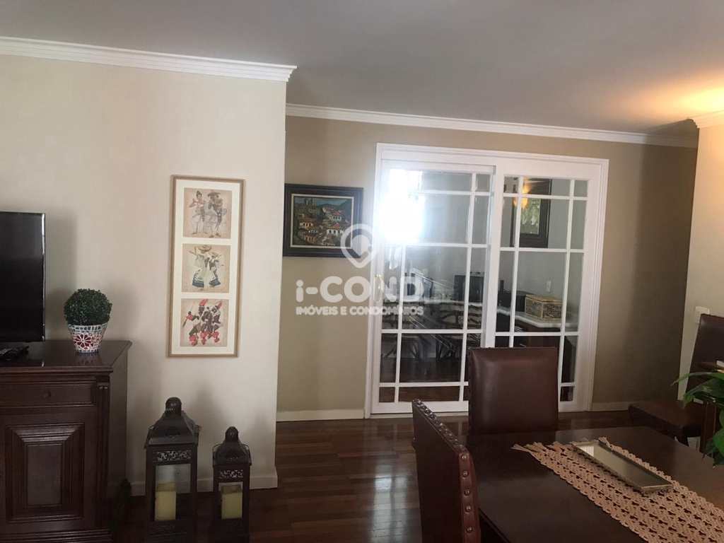 Apartamento em Santos, no bairro Gonzaga