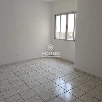 Apartamento em Santos, bairro Gonzaga