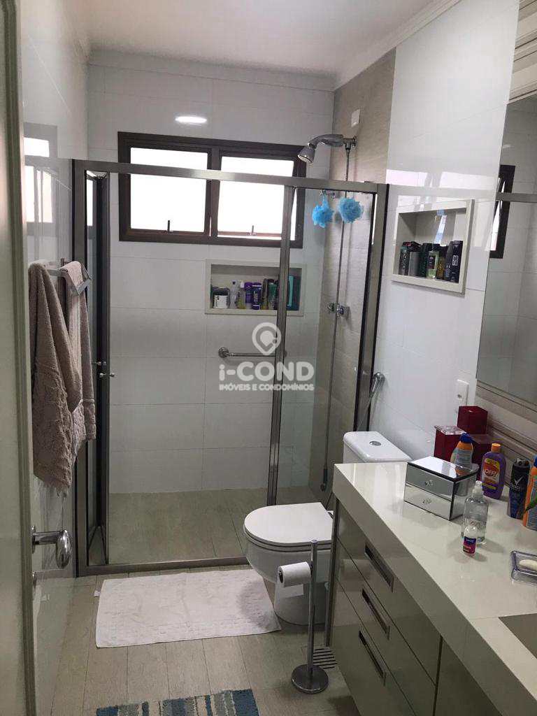 Apartamento em Santos, no bairro Boqueirão