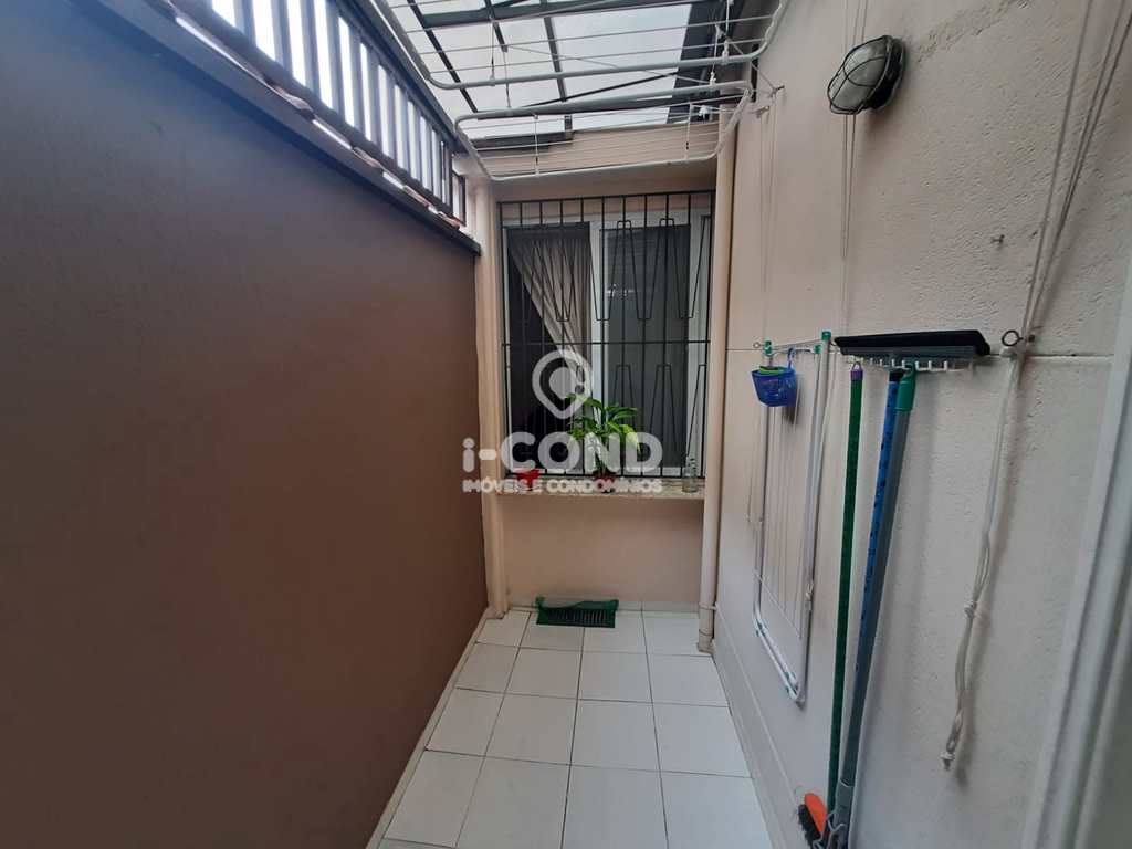 Casa em Santos, no bairro Campo Grande