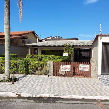 Casa em Praia Grande, bairro Solemar