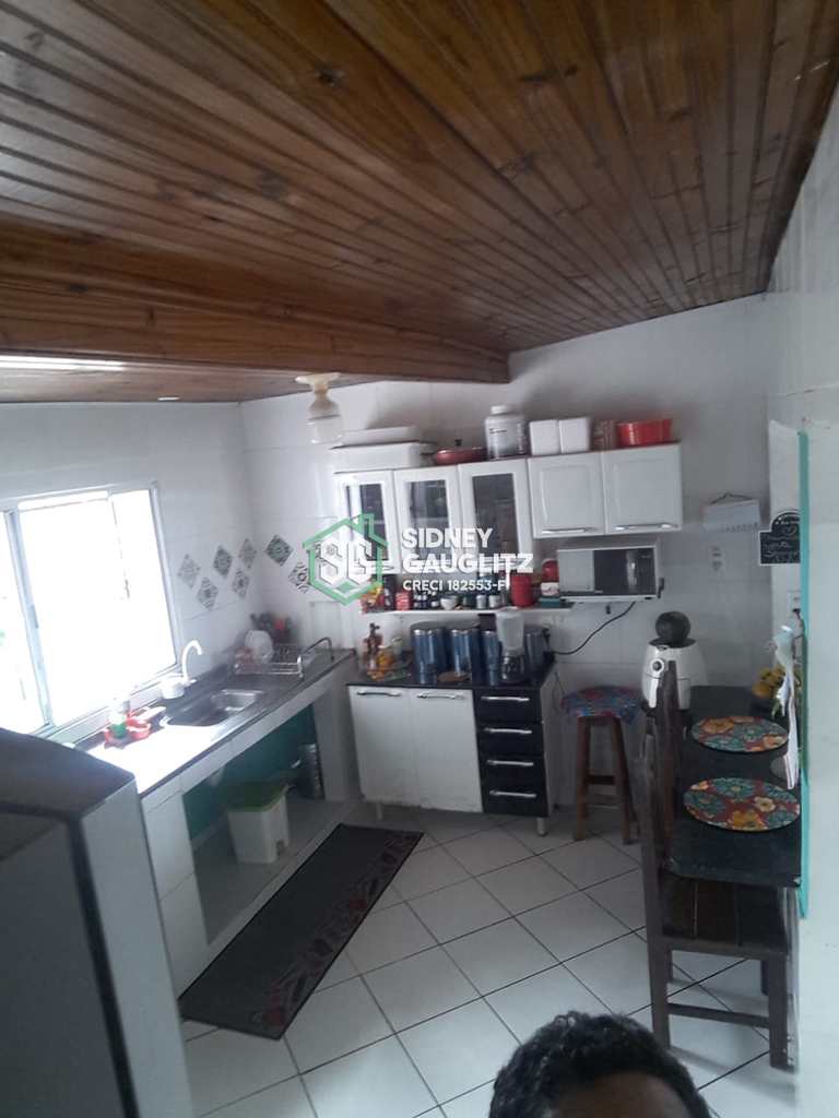Casa em Cananéia, no bairro Vila Cabana