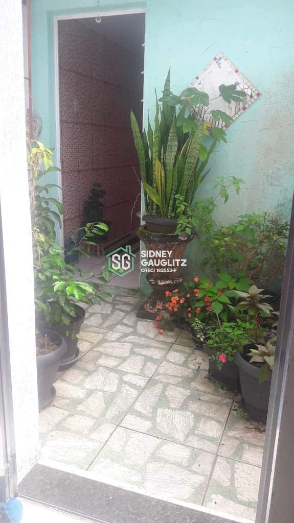 Casa em Cananéia, no bairro Vila Cabana