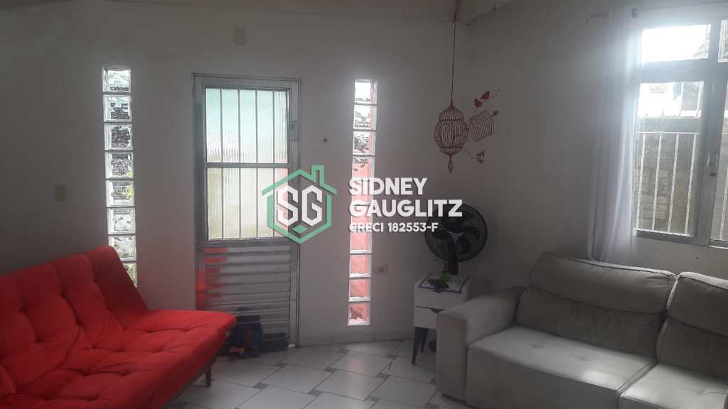 Casa em Cananéia, no bairro Vila Cabana