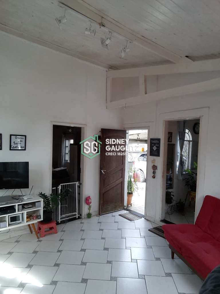 Casa em Cananéia, no bairro Vila Cabana