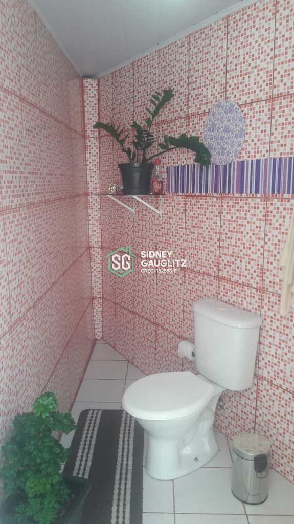 Casa em Cananéia, no bairro Vila Cabana