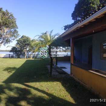 Casa em Ilha Comprida, bairro Boqueirão