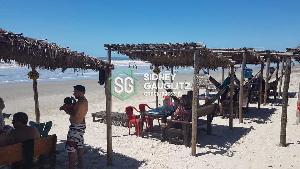 Conjunto Comercial em Ilha Comprida, no bairro Boqueirão