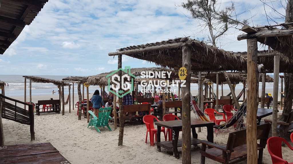 Conjunto Comercial em Ilha Comprida, no bairro Boqueirão