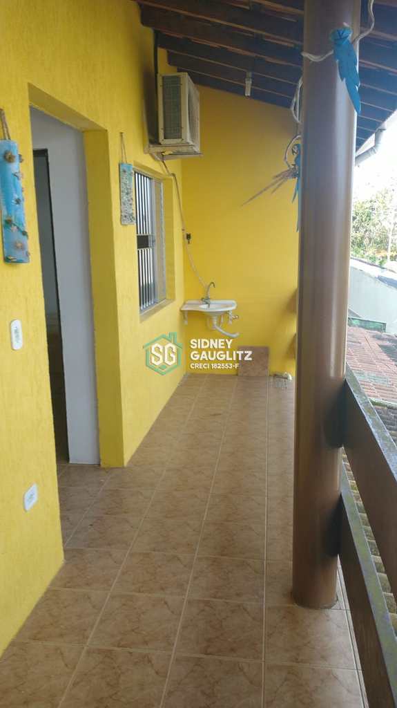 Casa em Cananéia, no bairro Vila Cabana