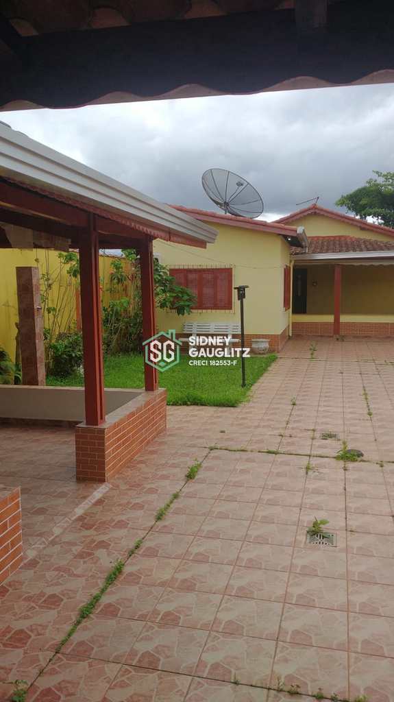 Casa em Cananéia, no bairro Rocio