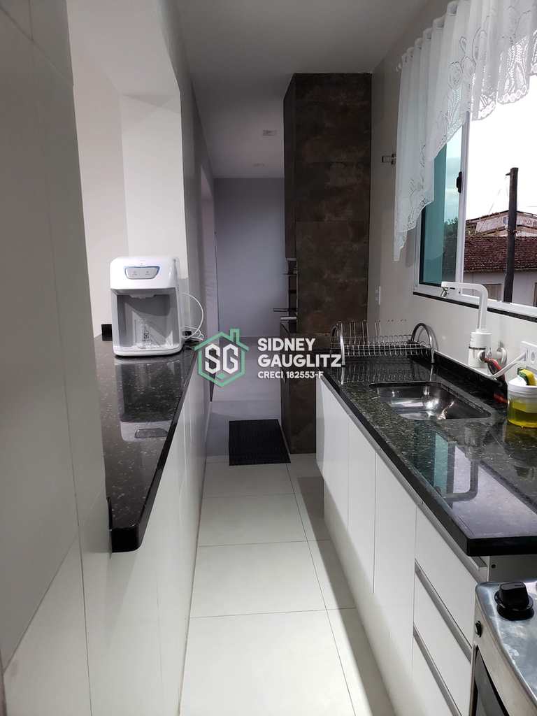 Casa em Cananéia, no bairro Centro