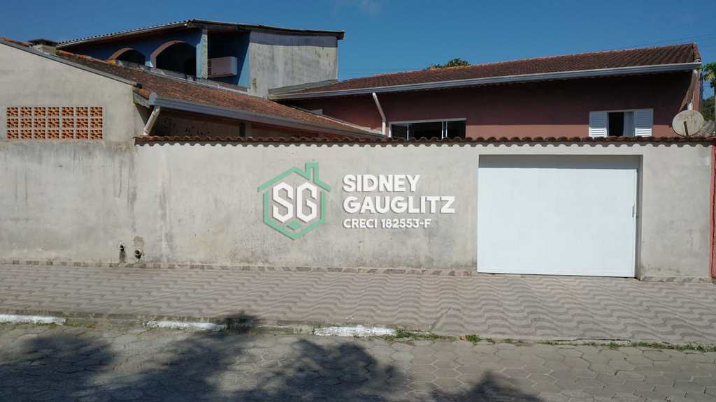Casa em Cananéia, no bairro Centro