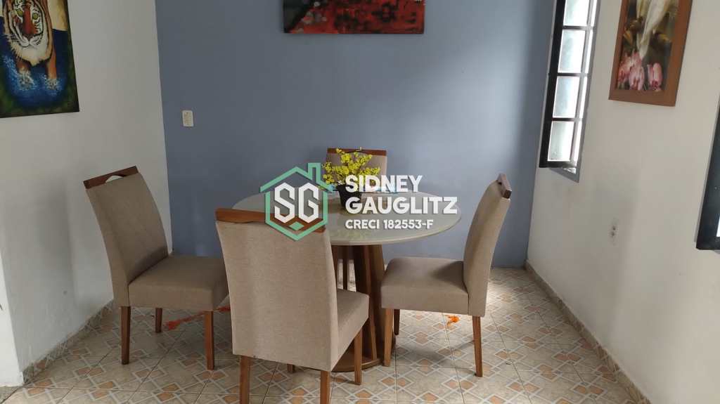 Casa em Cananéia, no bairro Acaraú