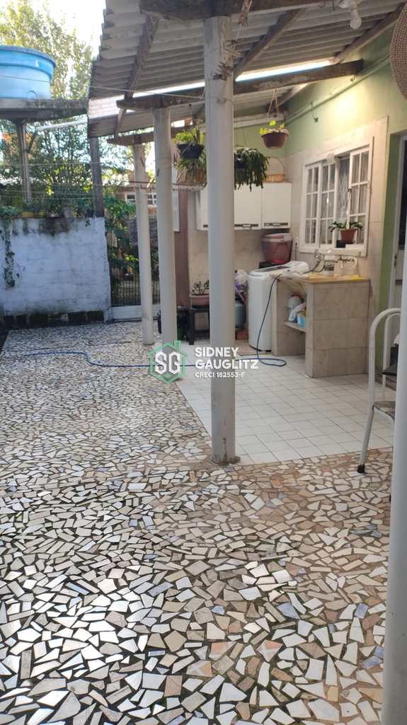 Casa em Cananéia, no bairro Acaraú
