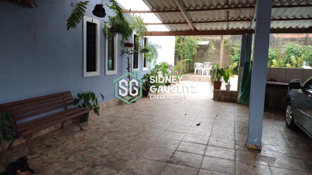 Casa em Cananéia, no bairro Acaraú