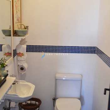 Casa em Ilhabela, bairro Engenho D'água