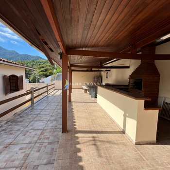 Casa em Ilhabela, bairro Centro