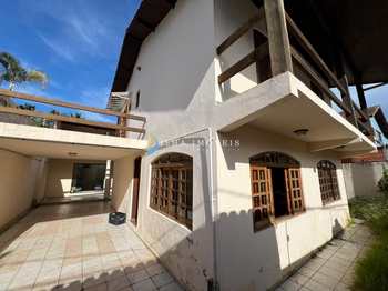 Casa, código 126 em Ilhabela, bairro Centro
