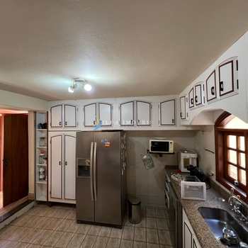 Casa em Ilhabela, bairro Centro
