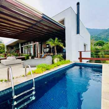 Casa em Ilhabela, bairro Engenho D'água