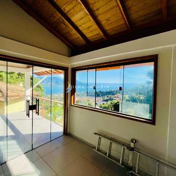Casa em Ilhabela, bairro Itaguassu