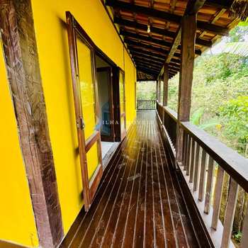 Casa em Ilhabela, bairro Costa Bela
