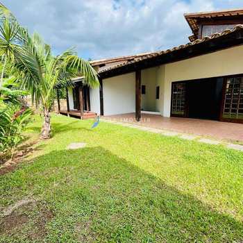 Casa em Ilhabela, bairro Perequê