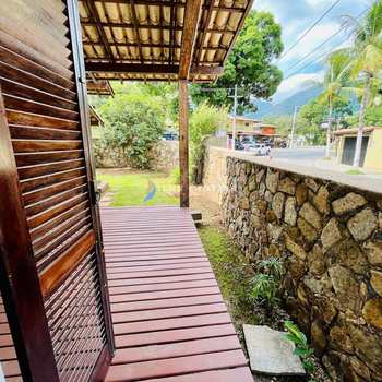 Casa em Ilhabela, bairro Perequê