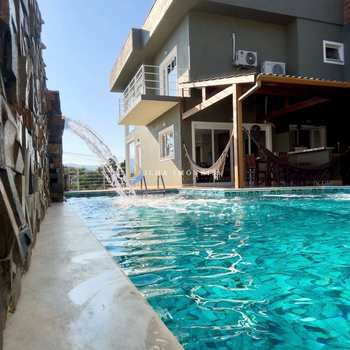 Casa em Ilhabela, bairro Barra Velha