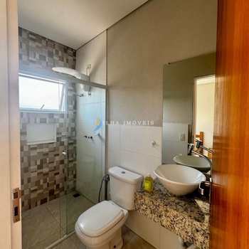 Casa em Ilhabela, bairro Barra Velha
