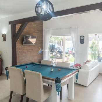 Casa em Ilhabela, bairro Perequê