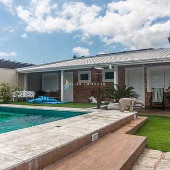 Casa em Ilhabela, bairro Perequê