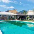 Casa em Ilhabela, bairro Perequê