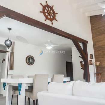 Casa em Ilhabela, bairro Perequê