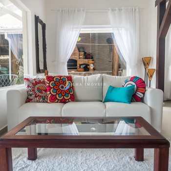Casa em Ilhabela, bairro Perequê