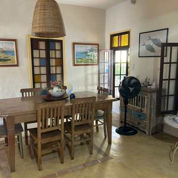 Casa em Ilhabela, bairro Barra Velha