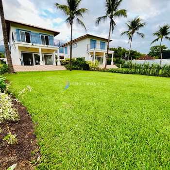 Casa em Ilhabela, bairro Barra Velha