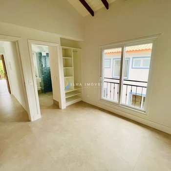 Casa em Ilhabela, bairro Barra Velha