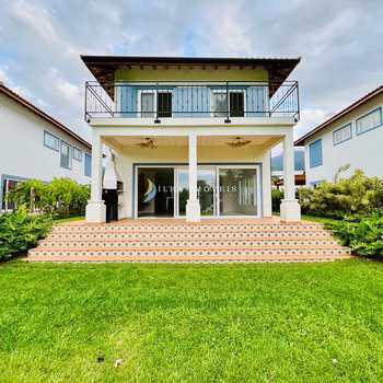 Casa em Ilhabela, bairro Barra Velha
