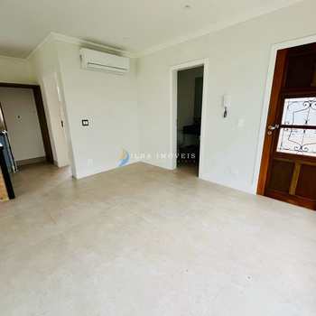 Casa em Ilhabela, bairro Barra Velha