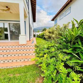 Casa em Ilhabela, bairro Barra Velha