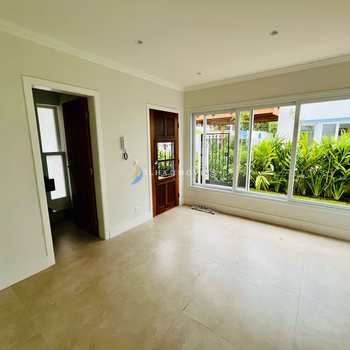 Casa em Ilhabela, bairro Barra Velha