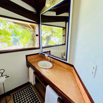 Casa em Ilhabela, bairro Armação