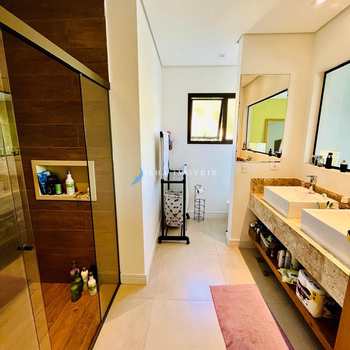 Casa em Ilhabela, bairro Siriúba I