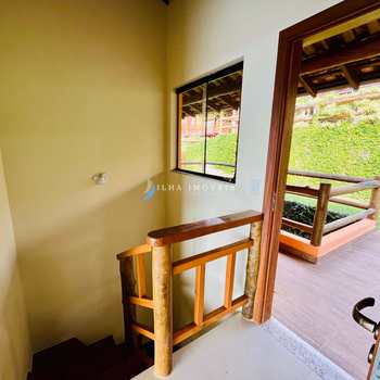 Casa em Ilhabela, bairro Barra Velha