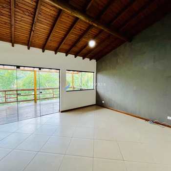 Casa em Ilhabela, bairro Barra Velha